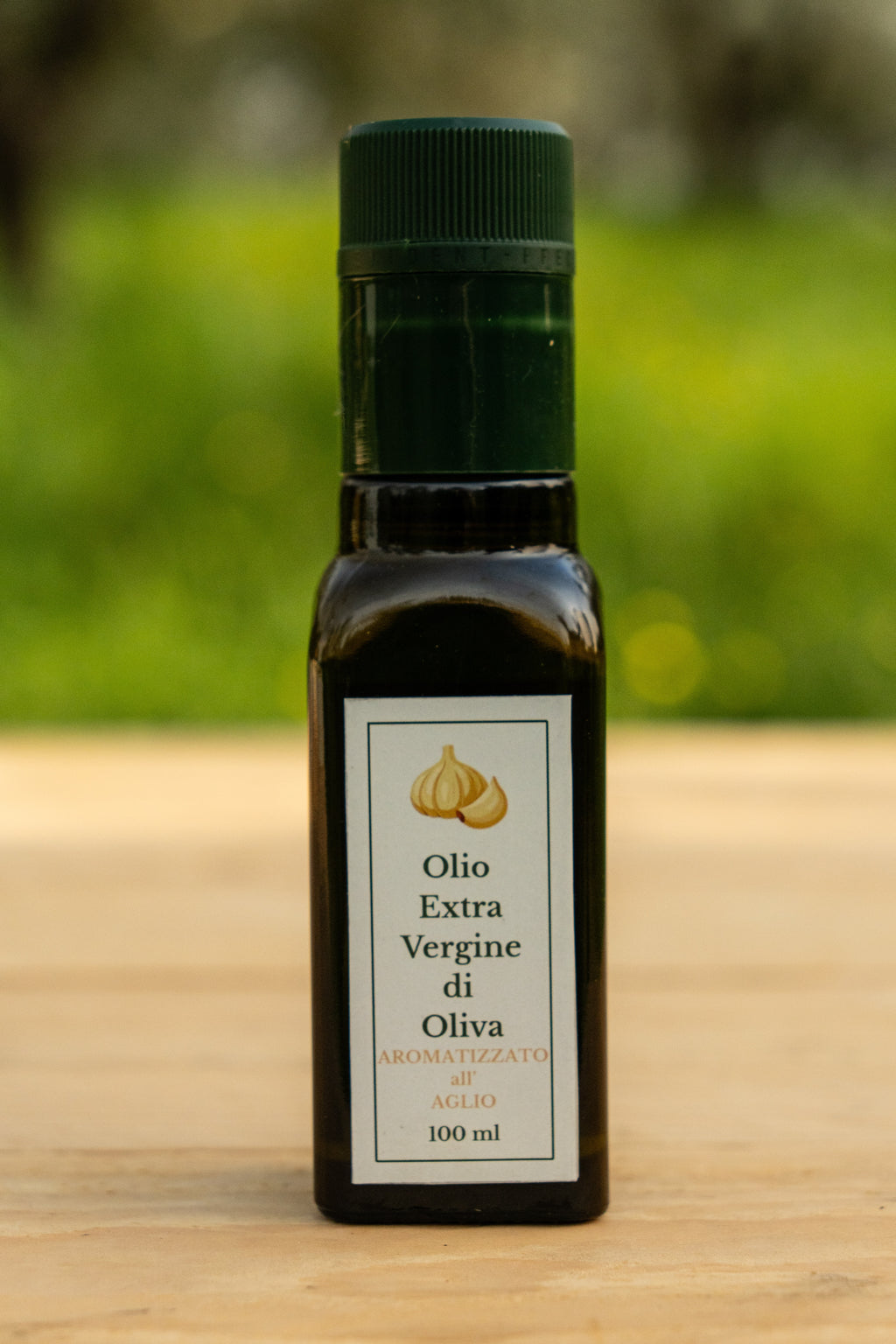 Olio Extra Vergine di Oliva Aromatizzato all'Aglio